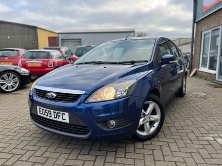 FORD FOCUS 1.6 Zetec 5dr