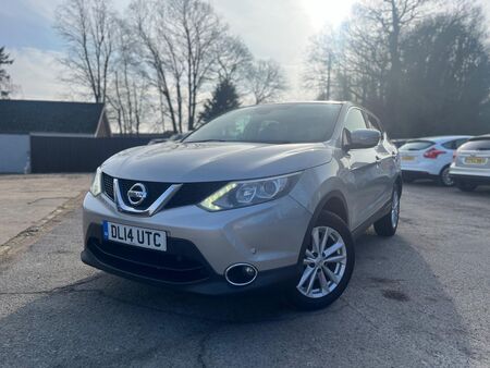 NISSAN QASHQAI 1.6 dCi Acenta Premium 2WD Euro 5 (s/s) 5dr