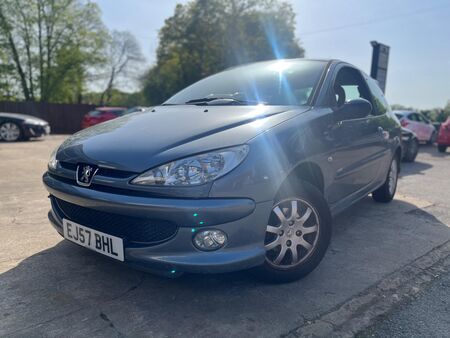 PEUGEOT 206 1.4 Look 3dr