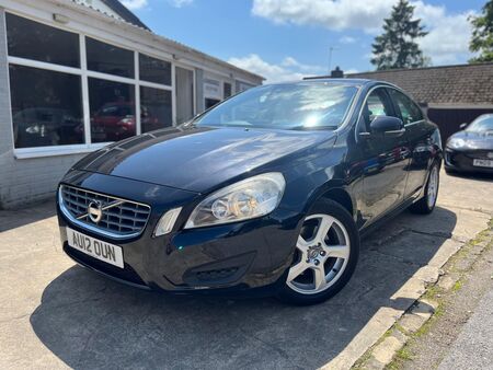 VOLVO S60 2.0 D3 SE Euro 5 (s/s) 4dr