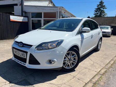 FORD FOCUS 1.6 TDCi Titanium Euro 5 (s/s) 5dr