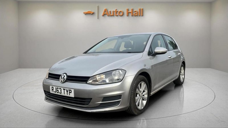 VOLKSWAGEN GOLF 1.6 TDI BlueMotion Tech SE Euro 5 (s/s) 5dr